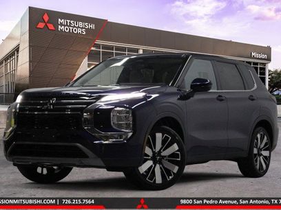 New 2025 Mitsubishi Outlander SE