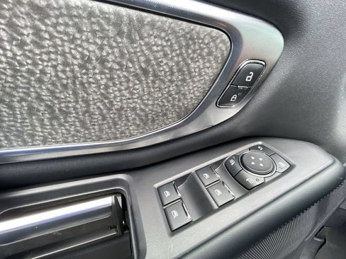 Used 2025 Ford Expedition Tremor AWD/4WD image 24