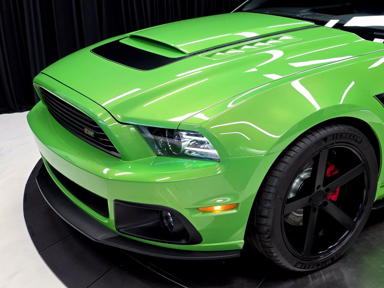 Used 2013 Ford Mustang GT Premium w/ Electronics Pkg RWD image 54