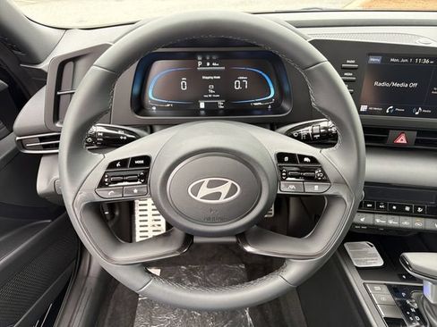 New 2026 Hyundai Elantra SEL Sport Premium FWD image 23
