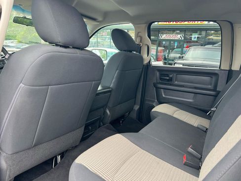 Used 2012 RAM 1500 Express w/ ST Popular Equipment Group AWD/4WD image 10