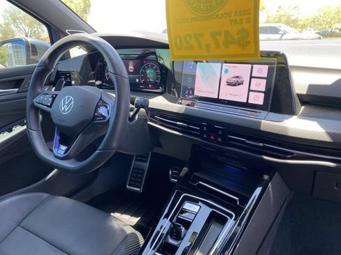 Used 2024 Volkswagen Golf R AWD/4WD image 11