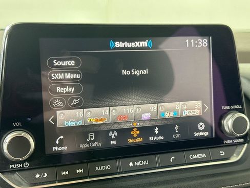 Used 2021 Nissan Rogue SV AWD/4WD image 30