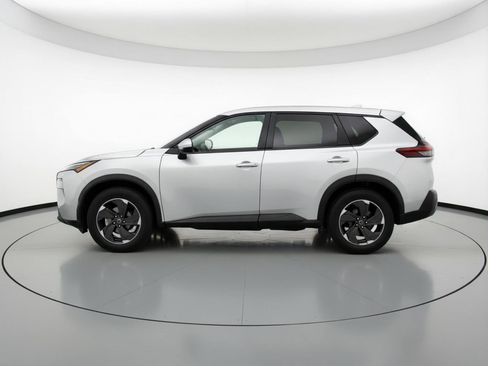 Used 2025 Nissan Rogue SV image 5