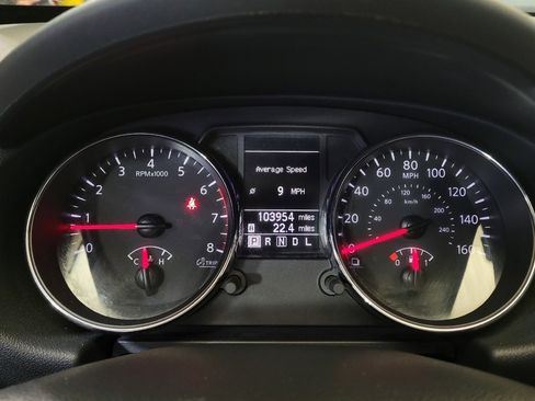 Used 2013 Nissan Rogue SL AWD/4WD image 23