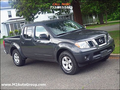 Used 2013 Nissan Frontier SV w/ SV Value Truck Pkg image 27
