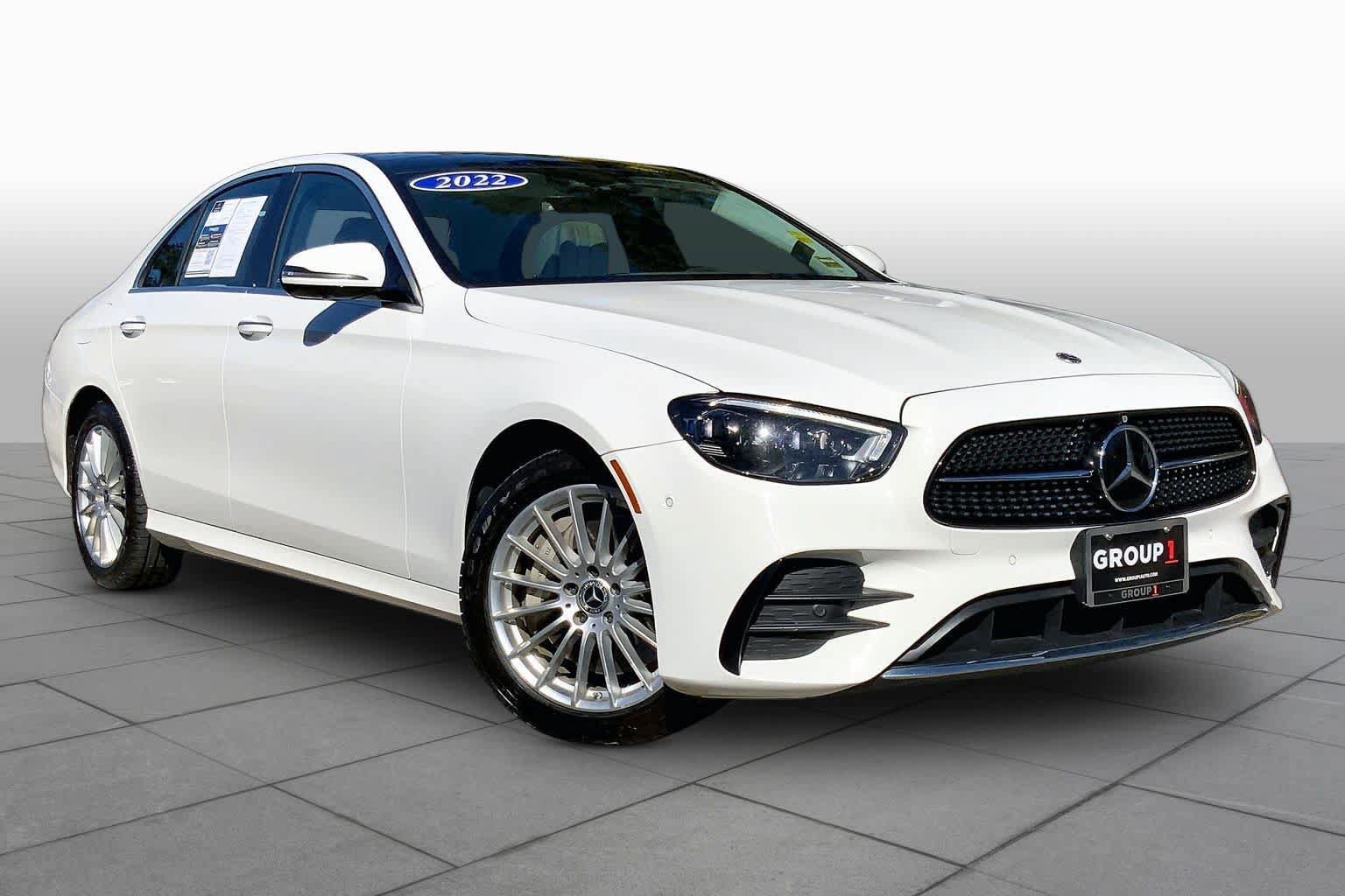 Used 2022 Mercedes-Benz E 450 4MATIC Sedan image 3