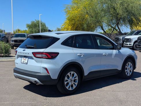 New 2025 Ford Escape Active image 39