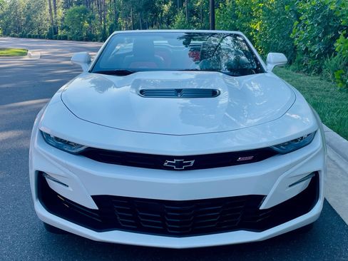 Used 2022 Chevrolet Camaro SS RWD image 21