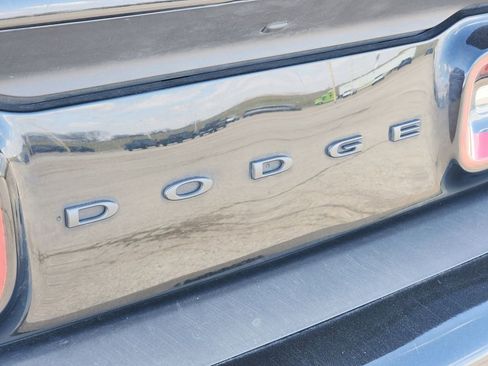 Used 2022 Dodge Challenger SXT w/ Blacktop Package image 9