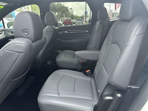 Used 2023 Buick Enclave Essence w/ Experience Buick Package FWD image 28