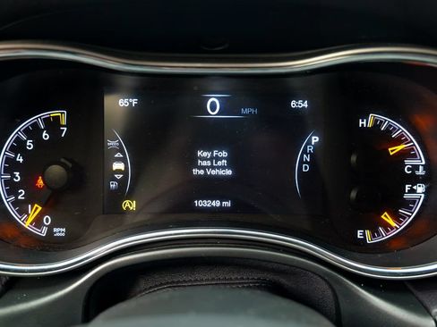 Used 2021 Jeep Grand Cherokee Laredo X AWD/4WD image 44