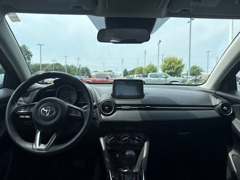 Used 2020 Toyota Yaris LE FWD image 11