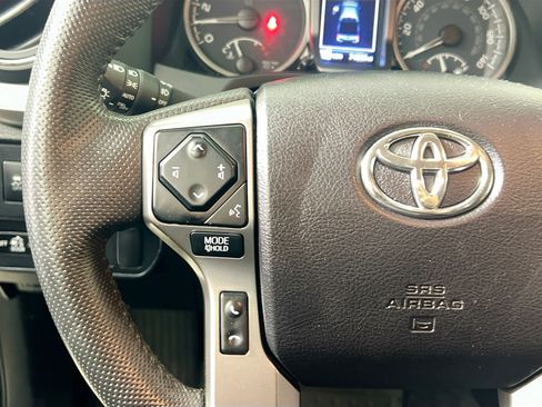 Used 2021 Toyota Tacoma SR5 image 18