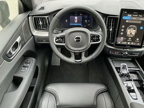 New 2026 Volvo XC60 B5 Ultra w/ Climate Package AWD/4WD image 5