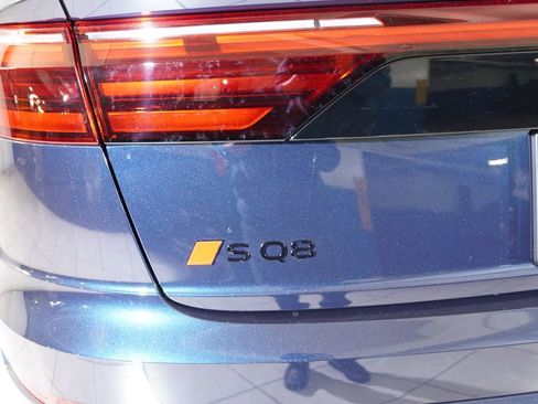 New 2026 Audi SQ8 Premium Plus image 22