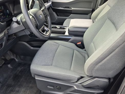 Used 2025 Ford F150 XL w/ Equipment Group 104A Hybrid AWD/4WD image 10