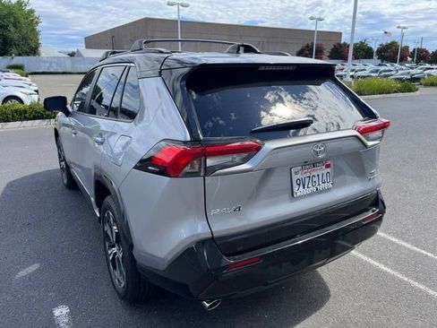 Used 2025 Toyota RAV4 XSE w/ Premium Package AWD/4WD image 7