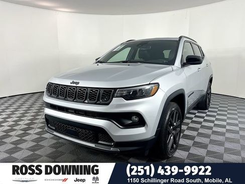 New 2026 Jeep Compass Latitude image 1