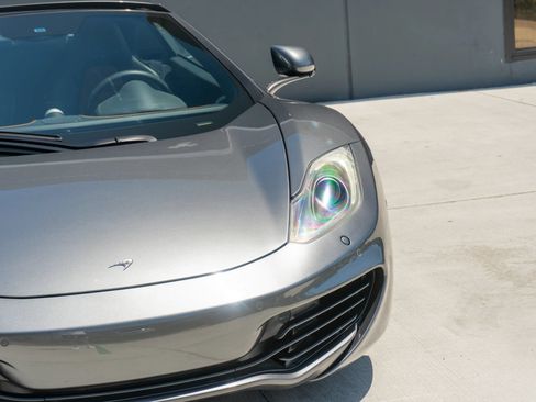 Used 2014 McLaren MP4-12C Spider RWD image 31