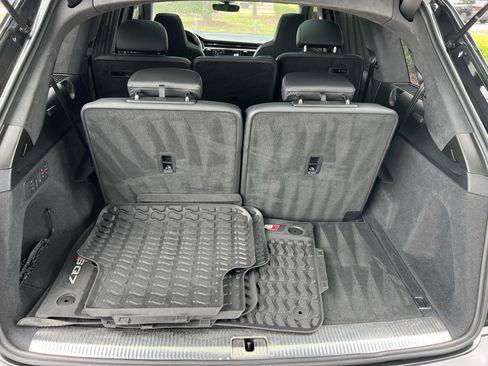 Certified 2023 Audi SQ7 Prestige AWD/4WD image 34
