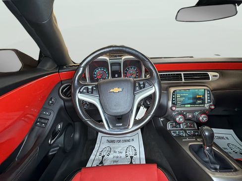 Used 2014 Chevrolet Camaro SS RWD image 16