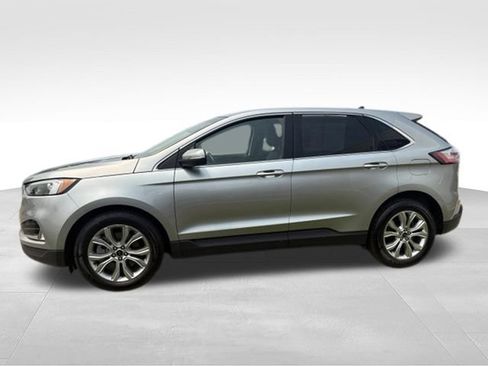 Used 2024 Ford Edge Titanium AWD/4WD image 12