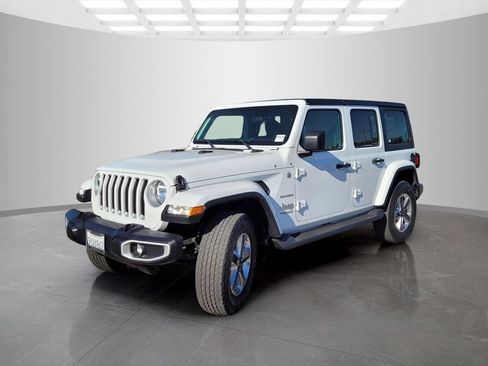 Used 2021 Jeep Wrangler Unlimited Sahara AWD/4WD image 8