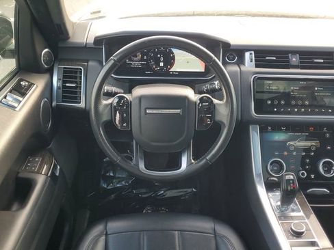 Used 2020 Land Rover Range Rover Sport HSE image 16