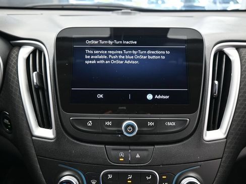 Used 2024 Chevrolet Malibu LT FWD image 21