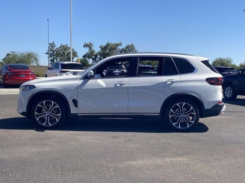 Used 2026 BMW X5 sDrive40i w/ Climate Comfort Package RWD image 9