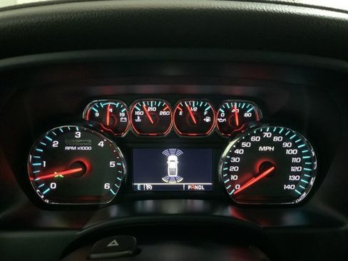 Used 2018 GMC Sierra 1500 SLT AWD/4WD image 42