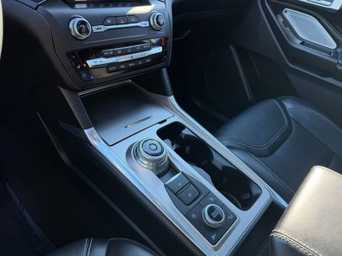 Used 2020 Ford Explorer ST w/ ST Street Pack image 27