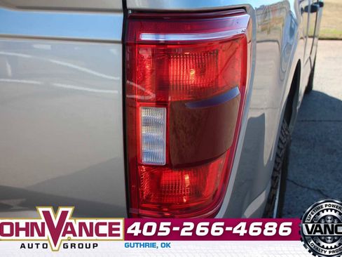 Used 2022 Ford F150 XLT image 12