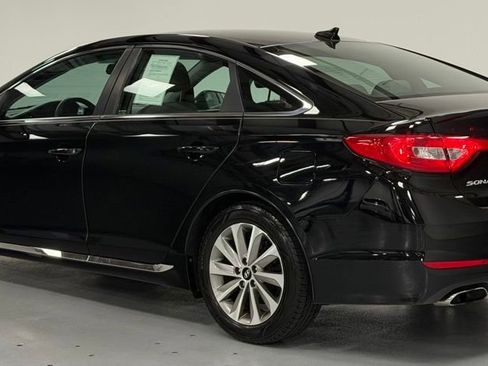 Used 2015 Hyundai Sonata Sport FWD image 4