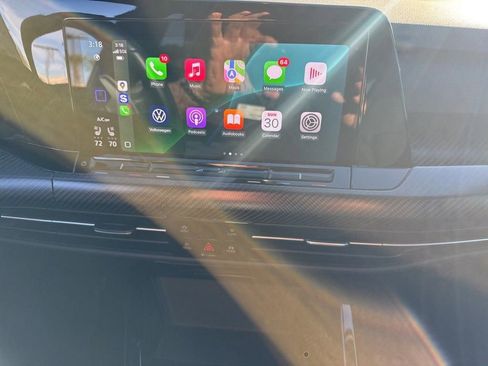 Used 2023 Volkswagen Golf 20th Anniversary Edition image 6