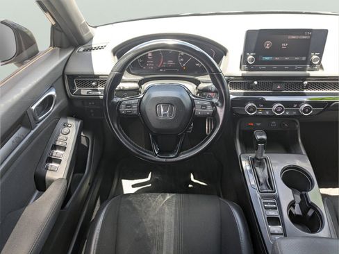 Used 2023 Honda Civic Sport image 12