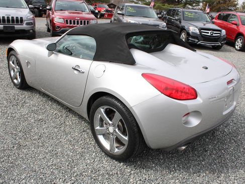 Used 2006 Pontiac Solstice Convertible w/ Premium Package image 13