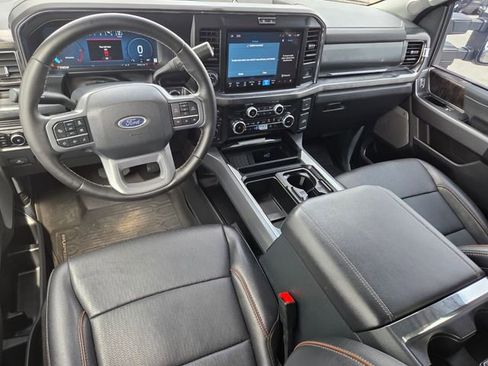 Used 2025 Ford F250 Lariat w/ Lariat Ultimate Package AWD/4WD image 9
