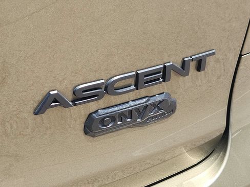 Used 2024 Subaru Ascent Onyx Edition AWD/4WD image 11