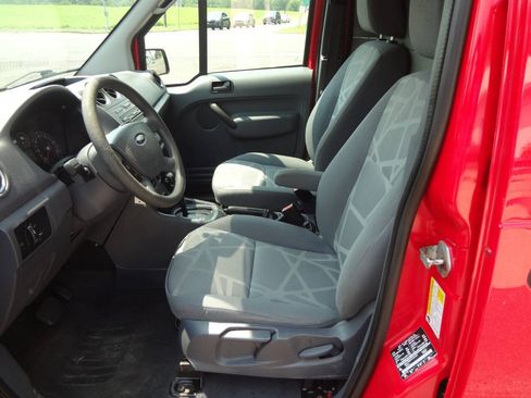 Used 2010 Ford Transit Connect XLT FWD image 9