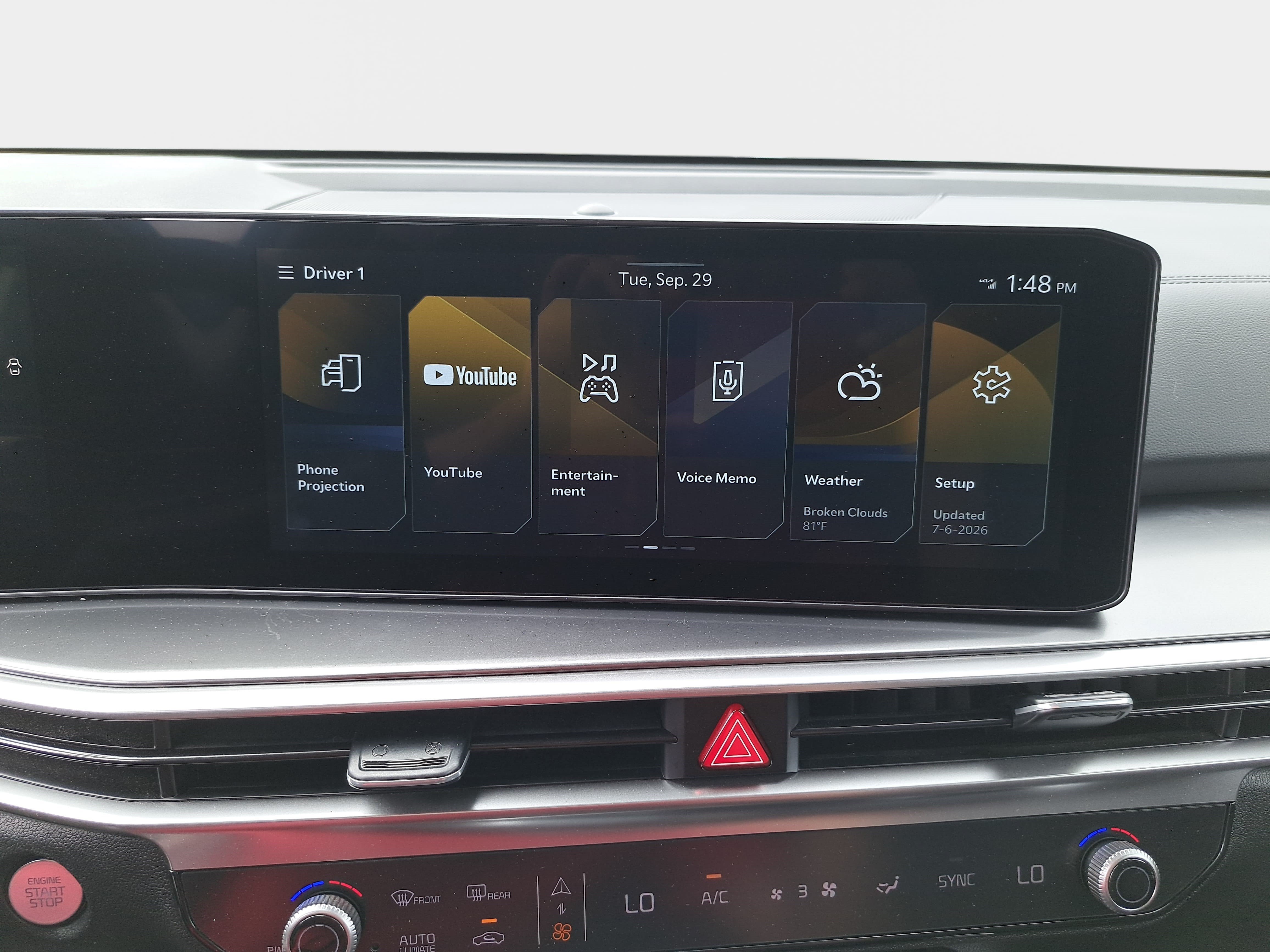 Used 2025 Kia Sorento S w/ Panoramic Sunroof Package FWD image 21