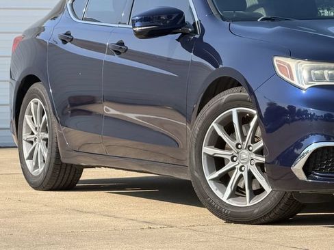Used 2018 Acura TLX w/ Technology Package FWD image 8