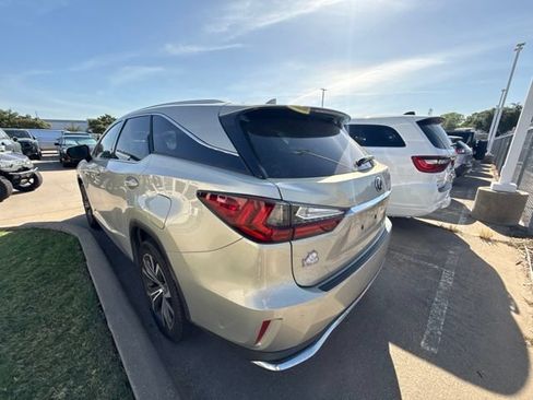 Used 2020 Lexus RX 350L FWD w/ Premium Package image 6