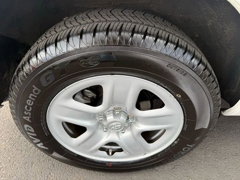 Used 2011 Toyota RAV4 2WD w/ Base L4 Extra Value Pkg image 25