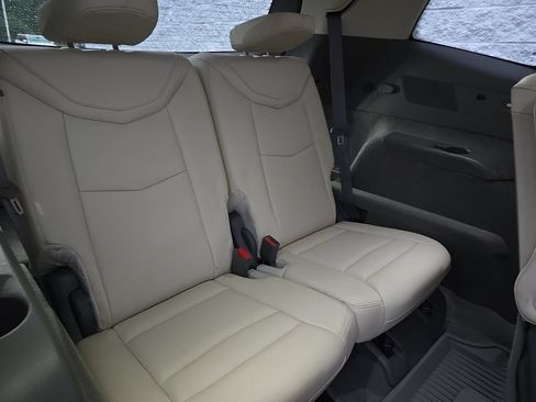 Certified 2024 Cadillac XT6 Premium Luxury AWD/4WD image 7