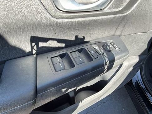 Used 2024 Honda CR-V LX image 20