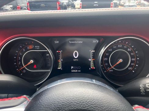 Used 2023 Jeep Wrangler Unlimited Rubicon AWD/4WD image 26