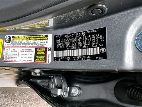 Used 2026 Toyota Camry XLE FWD image 34