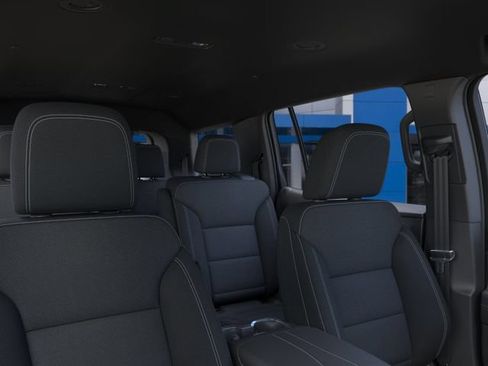 New 2026 Chevrolet Traverse LT w/ Driver Confidence Package FWD image 24